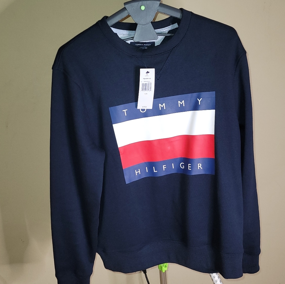 Tommy Hilfiger sweater